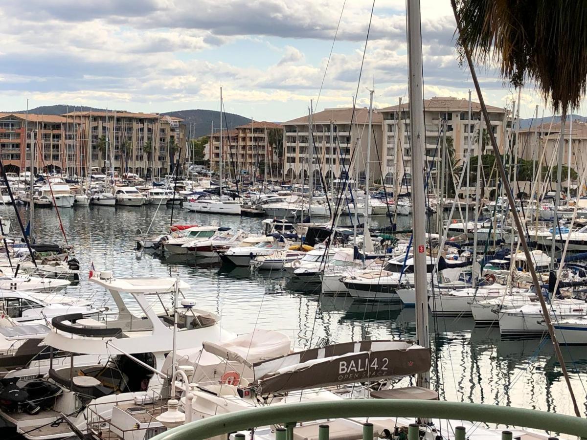 Port Appartement Fréjus